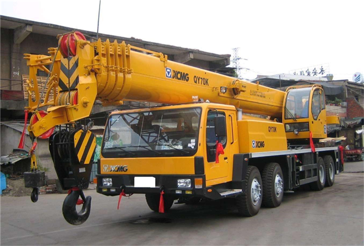 平原县吊车出租选择重点